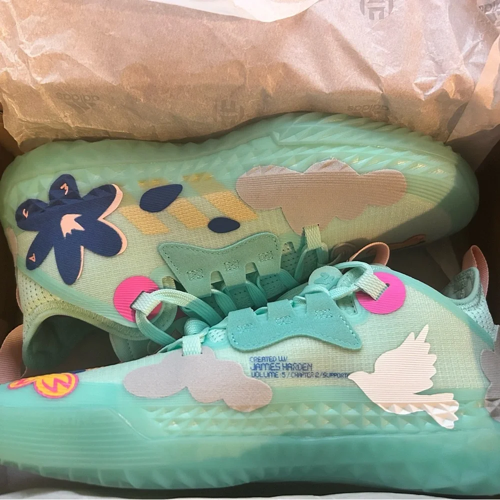 Men's Light Teal Athletic Sneakers with Pink Accents